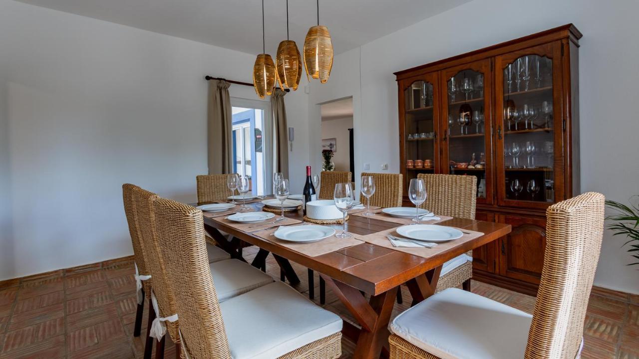 Luxury With Pool In Vineyard Near The Villa Porches (Algarve)